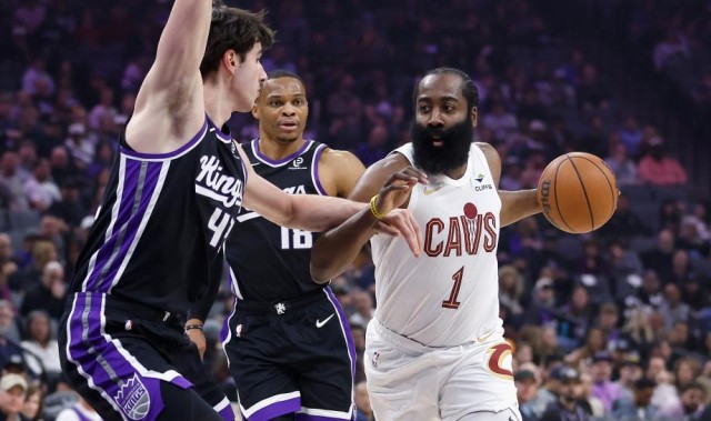 xingkong.com-哈登骑士首秀23+8米切尔35分 骑士险胜国王取三连胜